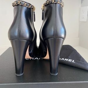 Black chanel boots